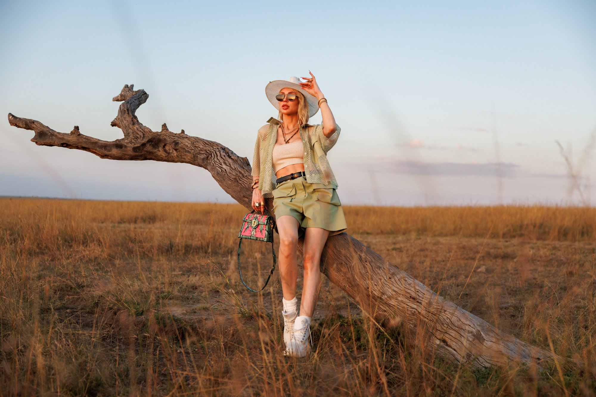 Photographer · Sunset Silhouette · Mara