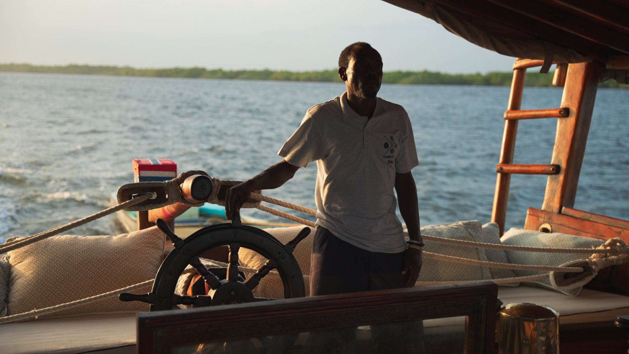 Safari · Binoculars · Vehicle